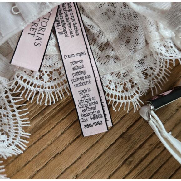 Victoria's Secret Dream Angels Sequin Pushup w/o Padding Bra Panty Set 36B/Small - Picture 4 of 6